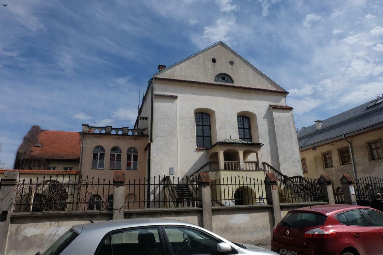 Househost Apartment - Kupa 2 Krakow Bagian luar foto